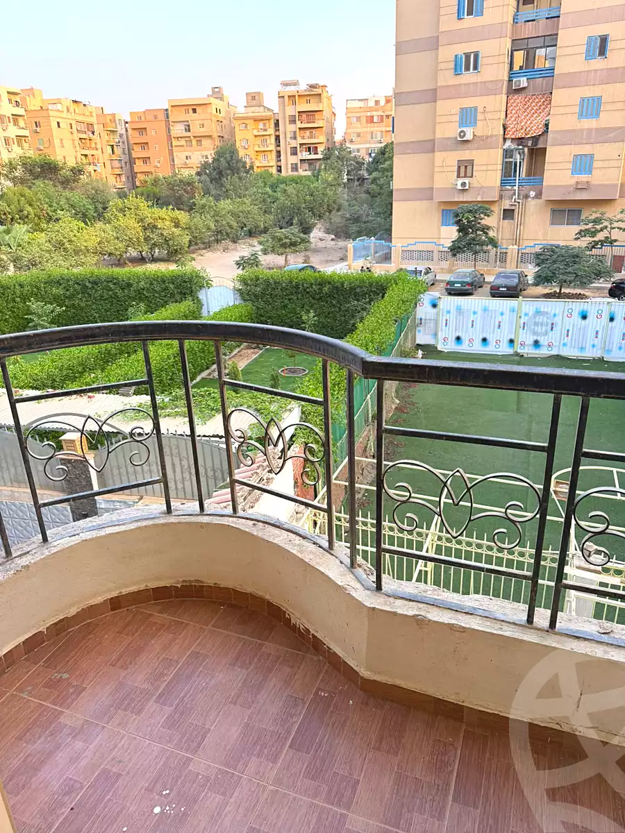 https://aqarmap.com.eg/en/listing/7337636-for-rent-cairo-6th-of-october-el-ahyaa-neighborhood-4th-neighbourhood-1