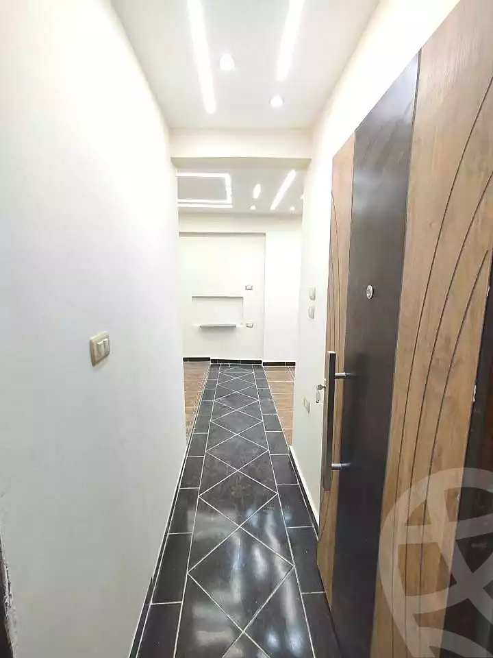 https://aqarmap.com.eg/en/listing/7337803-for-sale-alexandria-lsywf-el-falki