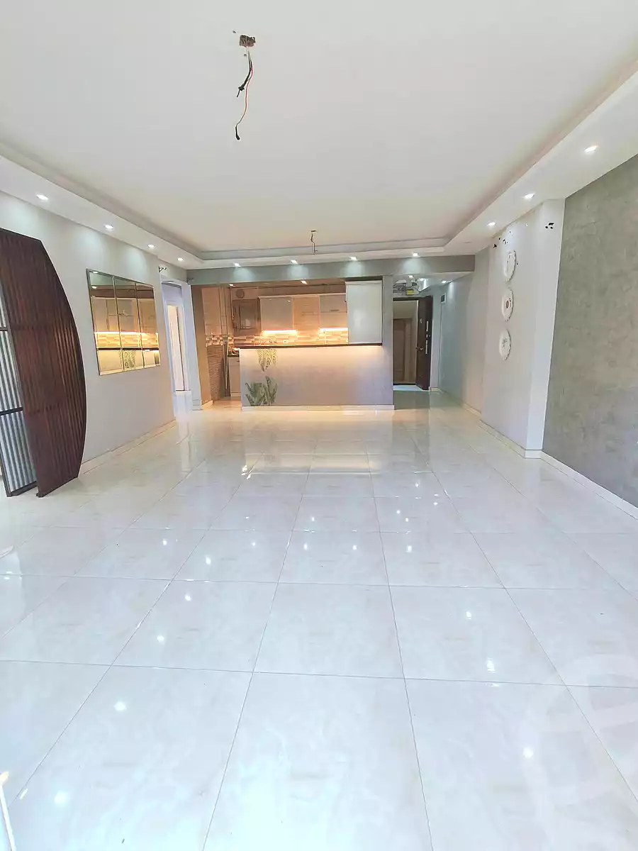 https://aqarmap.com.eg/en/listing/7337943-for-sale-alexandria-sydy-bshr-sydy-bshr-bhry-shr-mhmwd-l-yswy