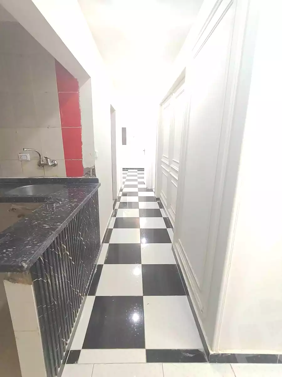 https://aqarmap.com.eg/ar/listing/7337965-for-sale-alexandria-sydy-bshr-sydy-bshr-bhry-shr-mhmd-njyb