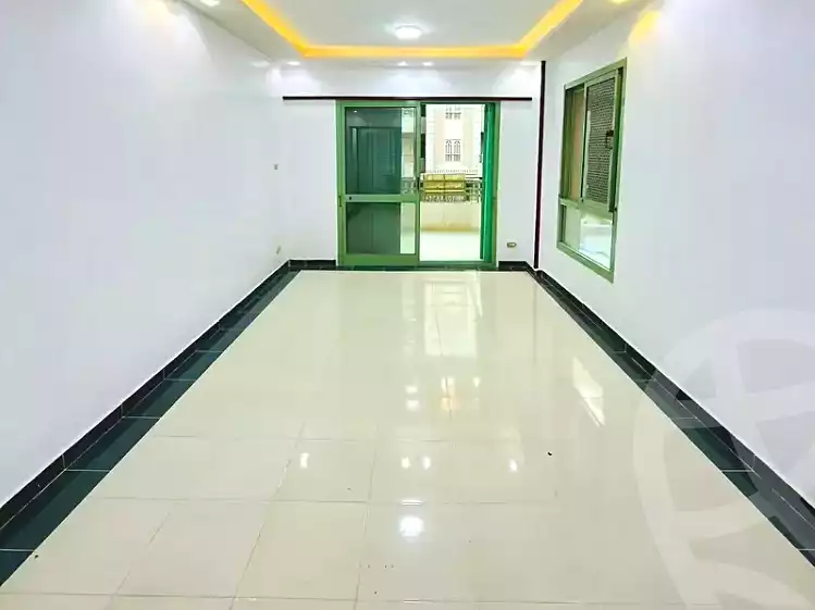 https://aqarmap.com.eg/ar/listing/7338029-for-sale-alexandria-al-agamy-shataa-el-nakheel