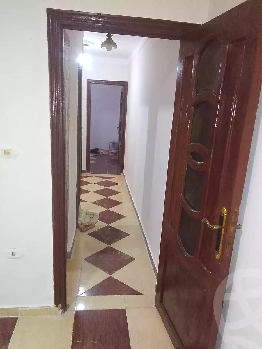 https://aqarmap.com.eg/ar/listing/7338043-for-sale-alexandria-el-asafra-l-sfr-qbly-el-maahad-el-dini-st