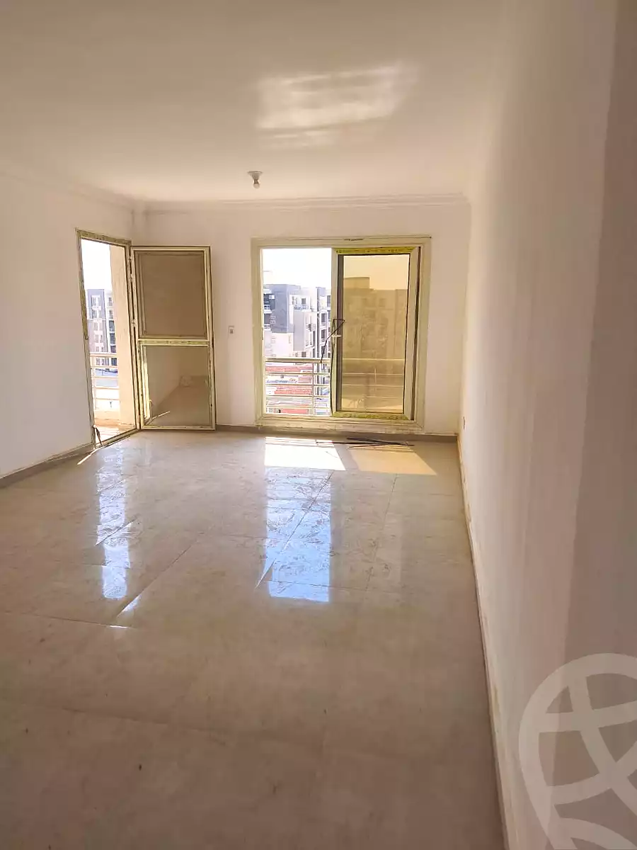 https://aqarmap.com.eg/ar/listing/7338134-for-rent-cairo-6th-of-october-compounds-jn-ktwbr