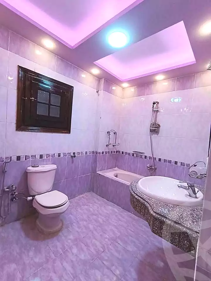 https://aqarmap.com.eg/ar/listing/7338171-for-sale-alexandria-al-agamy-lbytsh-mohamed-el-fardi-st