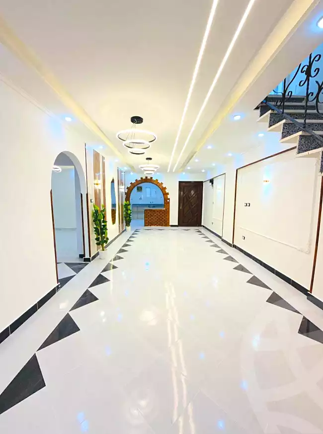 https://aqarmap.com.eg/ar/listing/7338275-for-sale-alexandria-al-agamy-shataa-el-nakheel