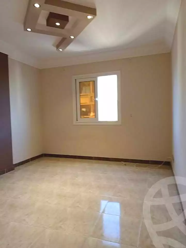 https://aqarmap.com.eg/ar/listing/7338585-for-sale-alexandria-sydy-bshr-sydy-bshr-bhry-khalil-hamada-st