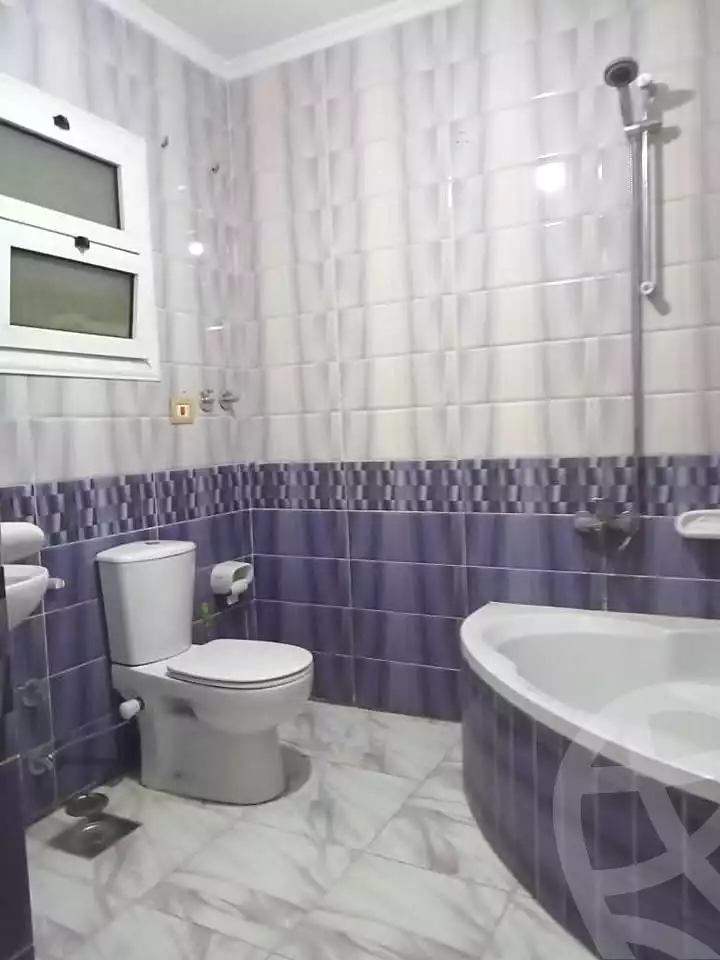 https://aqarmap.com.eg/ar/listing/7338585-for-sale-alexandria-sydy-bshr-sydy-bshr-bhry-khalil-hamada-st