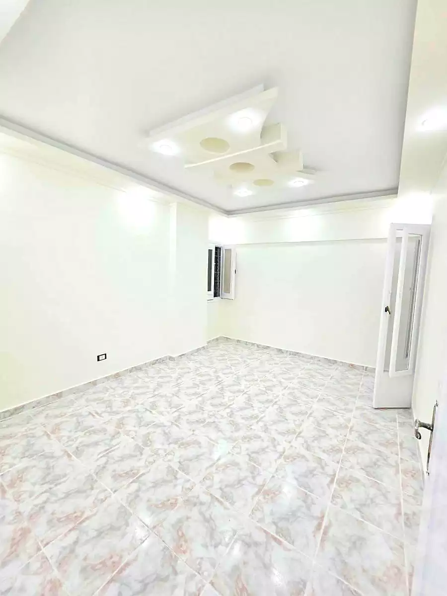 https://aqarmap.com.eg/en/listing/7338627-for-sale-alexandria-al-agamy-shataa-el-nakheel