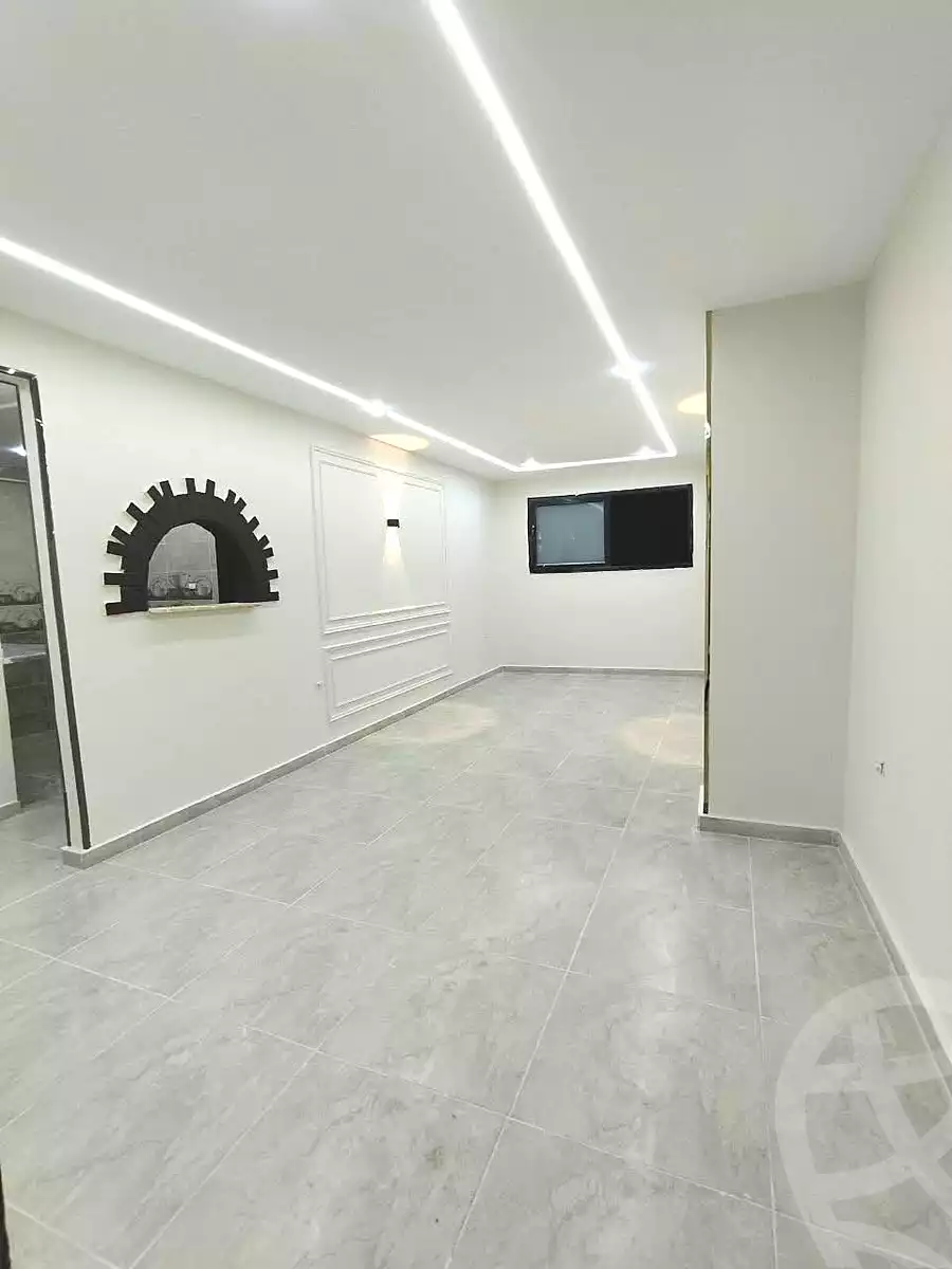https://aqarmap.com.eg/ar/listing/7338702-for-sale-alexandria-el-asafra-shr-45