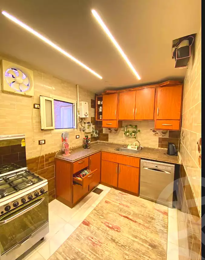 https://aqarmap.com.eg/ar/listing/7338725-for-sale-alexandria-al-agamy-lbytsh-qased-kareem-st