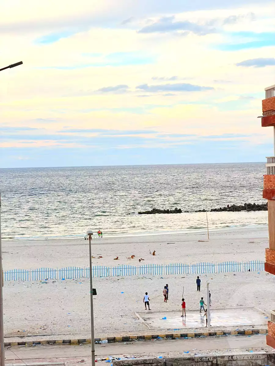 https://aqarmap.com.eg/ar/listing/7338840-for-sale-alexandria-al-agamy-shataa-el-nakheel