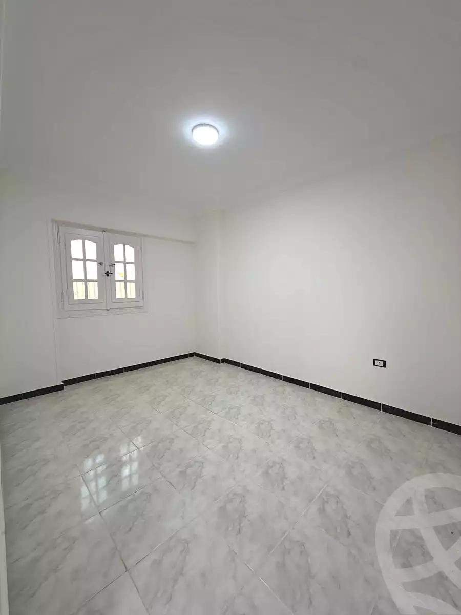 https://aqarmap.com.eg/en/listing/7338847-for-sale-alexandria-al-agamy-shataa-el-nakheel