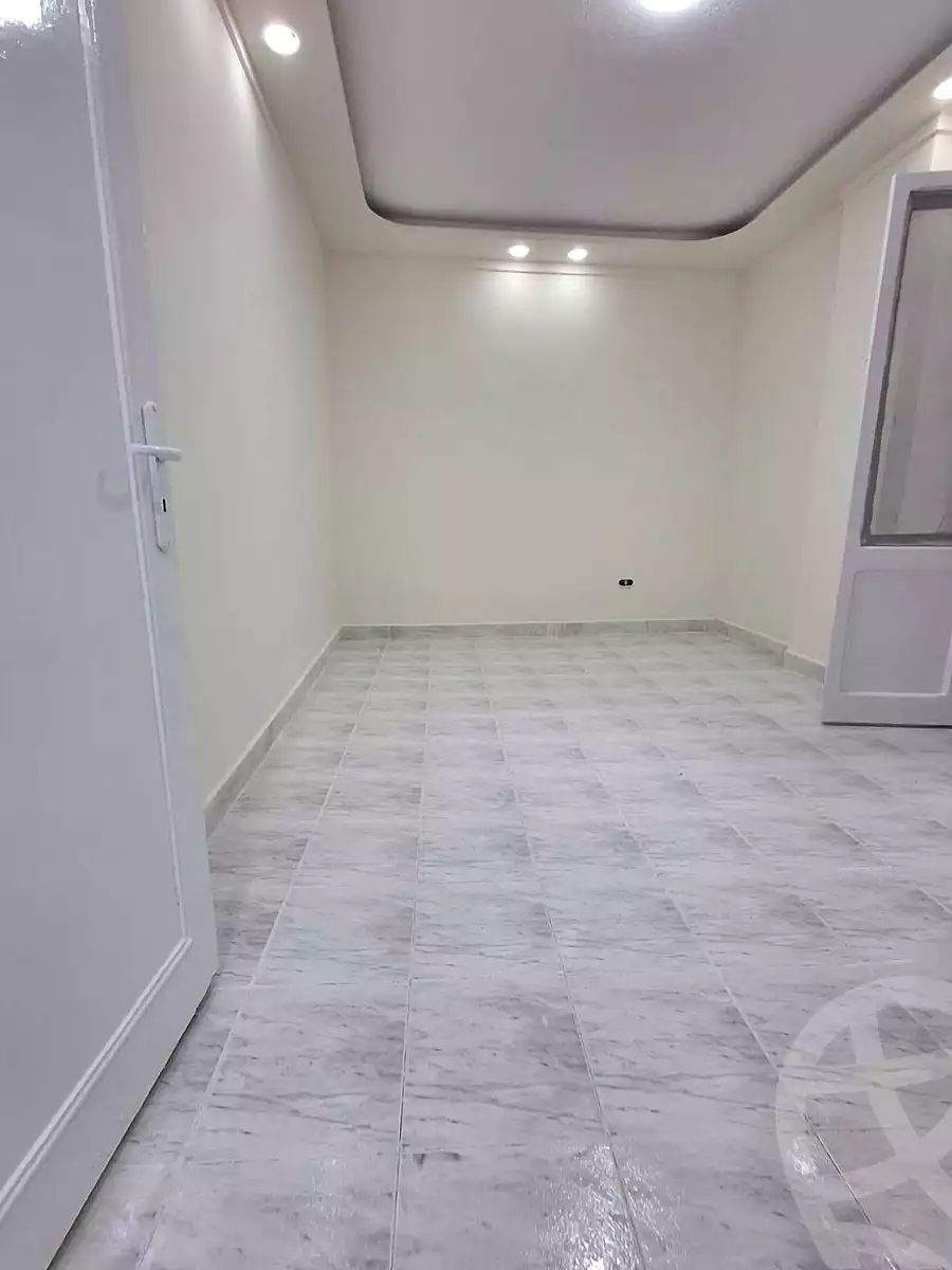 https://aqarmap.com.eg/ar/listing/7338852-for-sale-alexandria-al-agamy-shataa-el-nakheel