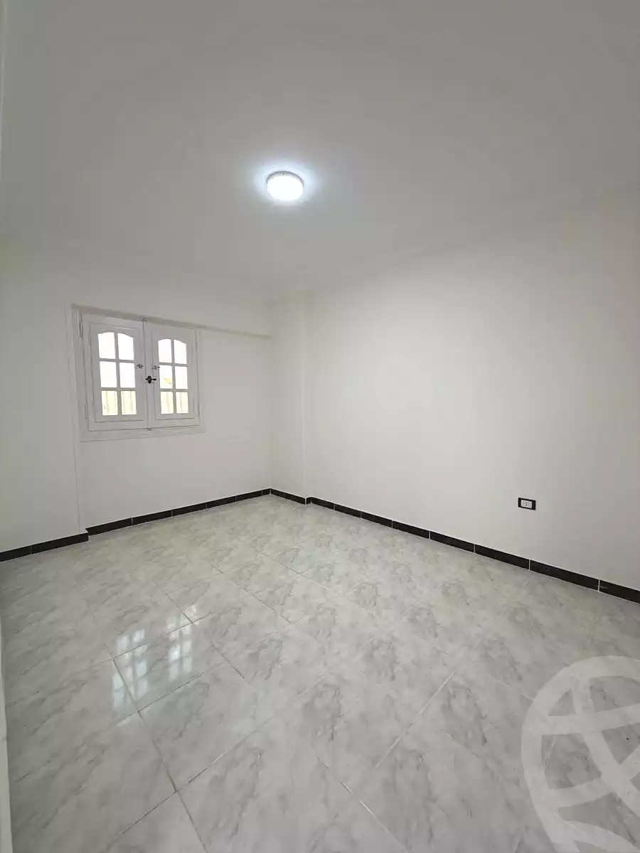 https://aqarmap.com.eg/en/listing/7338866-for-sale-alexandria-al-agamy-shataa-el-nakheel