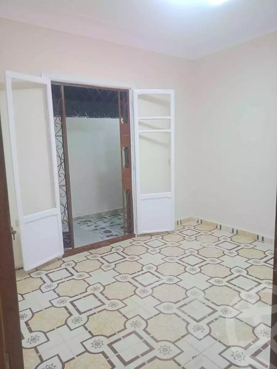 https://aqarmap.com.eg/en/listing/7338867-for-sale-alexandria-al-agamy-el-hanouvel