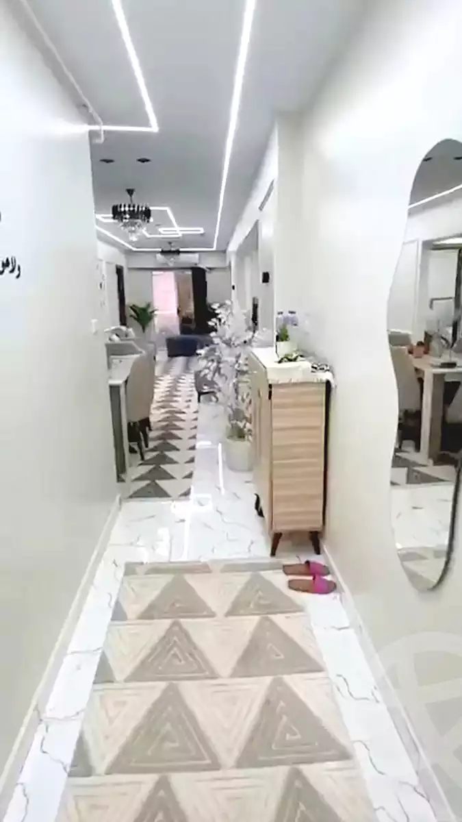https://aqarmap.com.eg/en/listing/7338932-for-sale-alexandria-al-agamy-el-hanouvel-kasr-al-quiri-st-1