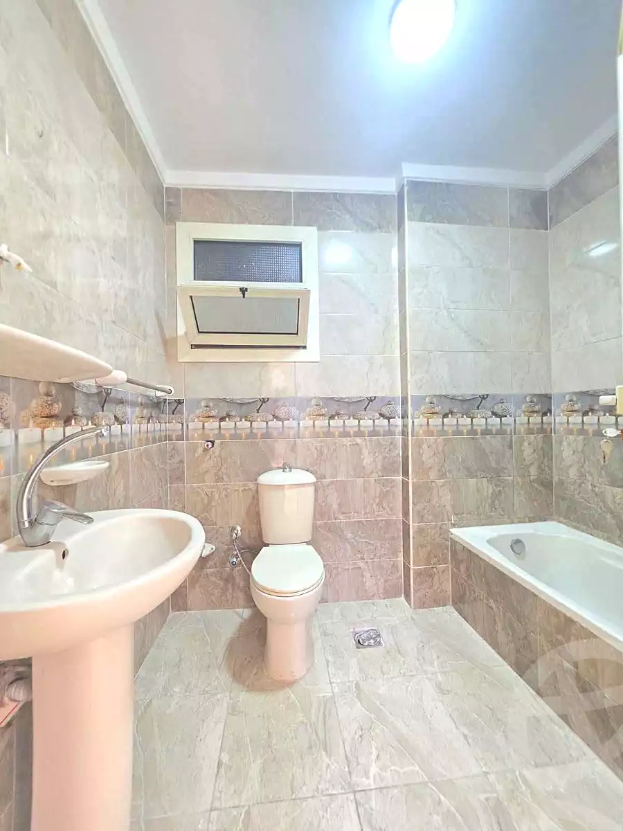 https://aqarmap.com.eg/ar/listing/7339005-for-sale-alexandria-el-asafra-l-sfr-bhry