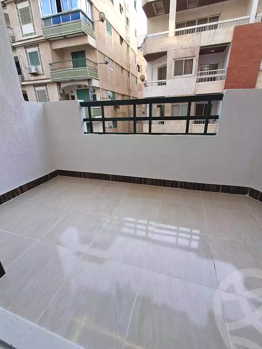 https://aqarmap.com.eg/ar/listing/7339016-for-sale-alexandria-al-agamy-shataa-el-nakheel