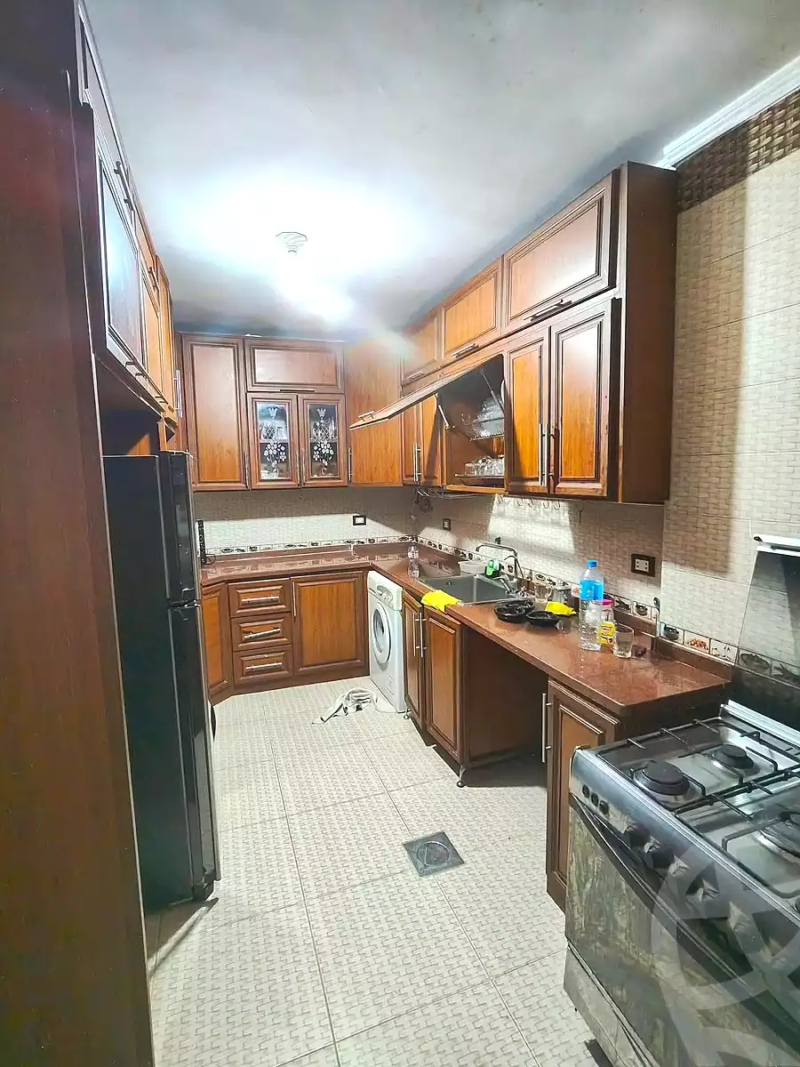 https://aqarmap.com.eg/ar/listing/7339132-for-sale-alexandria-ganaklis