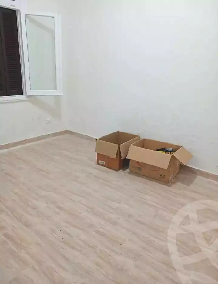 https://aqarmap.com.eg/en/listing/7339255-for-rent-alexandria-mostafa-kamel-area