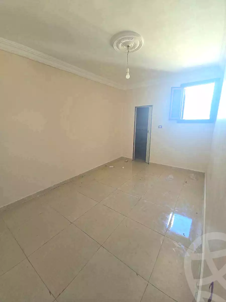 https://aqarmap.com.eg/ar/listing/7339359-for-sale-alexandria-sydy-bshr-sydy-bshr-bhry-gamal-abd-el-nasir-st