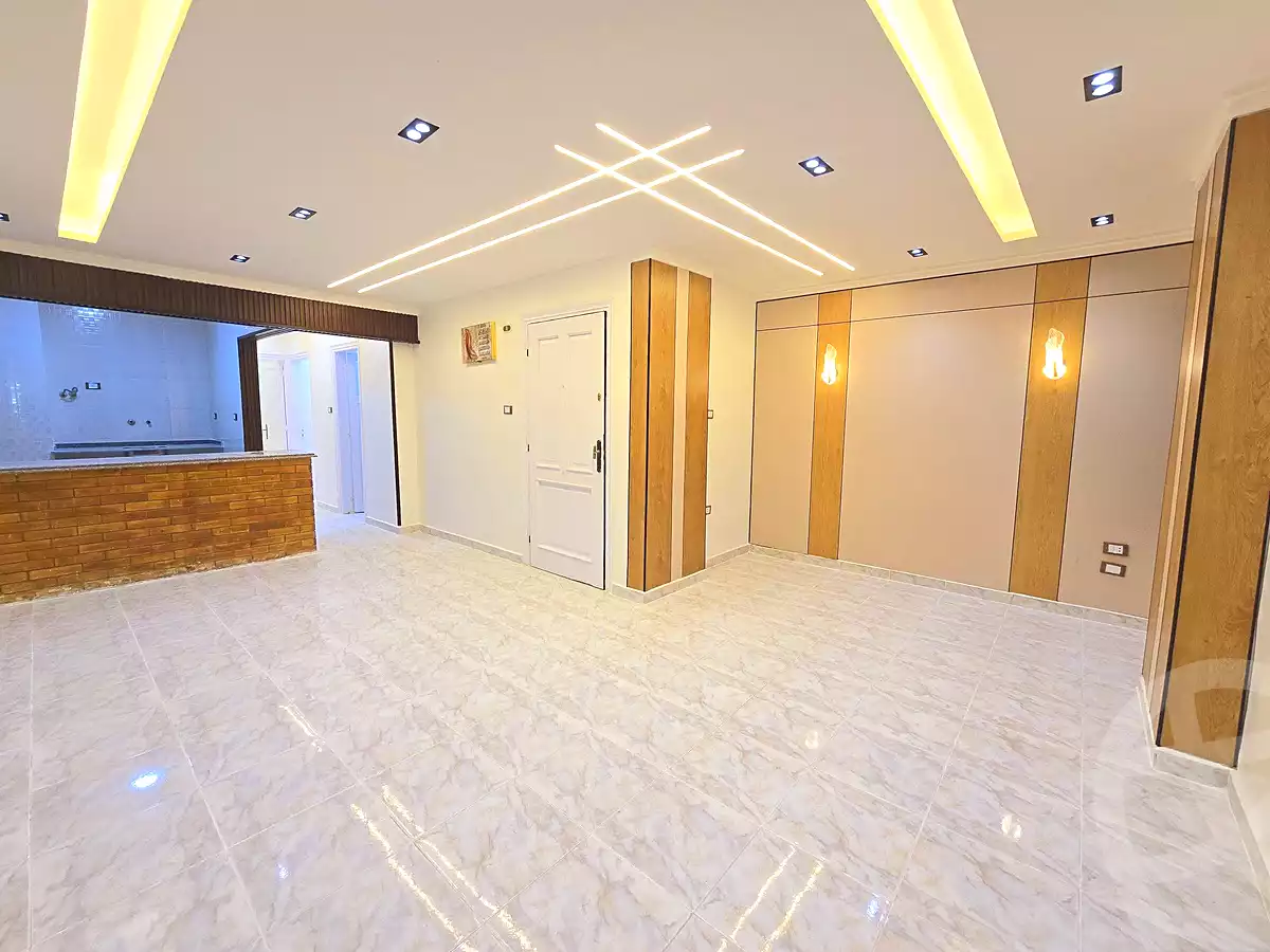 https://aqarmap.com.eg/ar/listing/7339850-for-sale-alexandria-al-agamy-shataa-el-nakheel-street-63