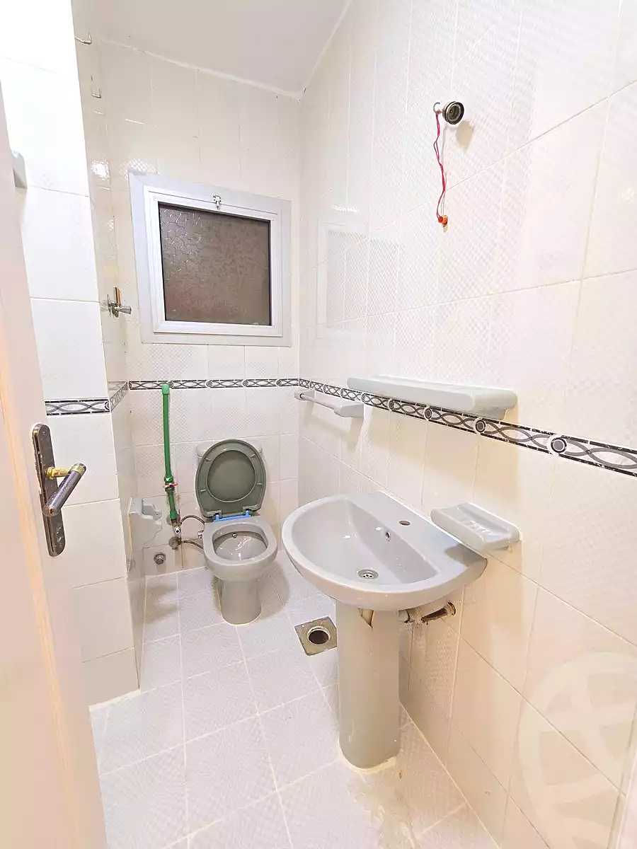 https://aqarmap.com.eg/ar/listing/7339850-for-sale-alexandria-al-agamy-shataa-el-nakheel-street-63