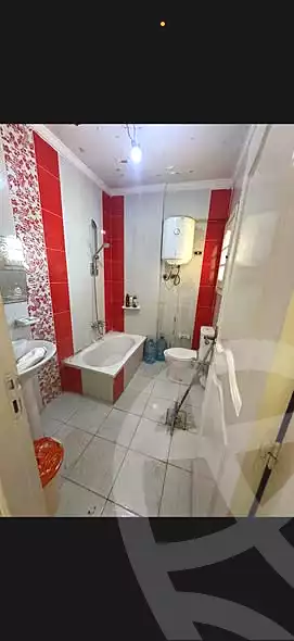 https://aqarmap.com.eg/ar/listing/7340204-for-rent-alexandria-sydy-bshr-shr-mlk-hfny