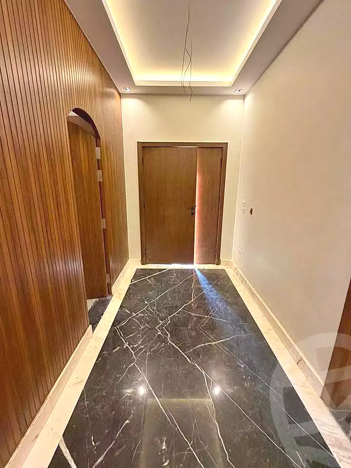 https://aqarmap.com.eg/ar/listing/7340367-for-sale-cairo-new-cairo-compounds-sarai-taval-sarai