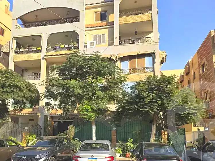 https://aqarmap.com.eg/ar/listing/7340451-for-sale-cairo-mokattam-lhdb-l-ly