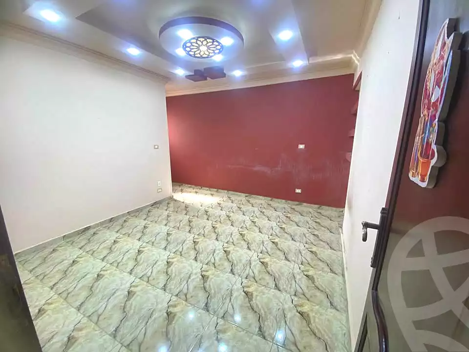 https://aqarmap.com.eg/en/listing/7340644-for-sale-alexandria-sydy-bshr-sydy-bshr-bhry-mohamed-el-srafi-st.