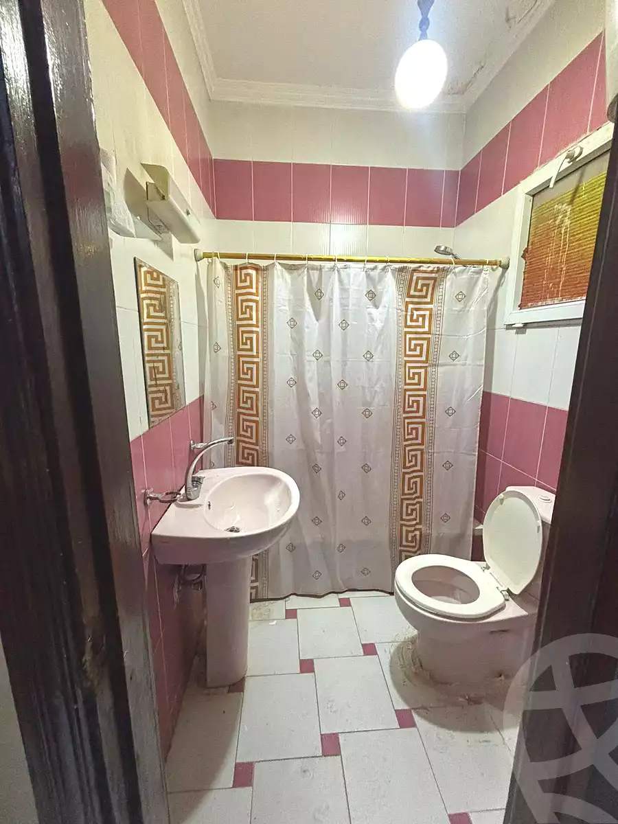 https://aqarmap.com.eg/en/listing/7340816-for-rent-cairo-el-sheikh-zayed-city-compounds-rawdet-zayed