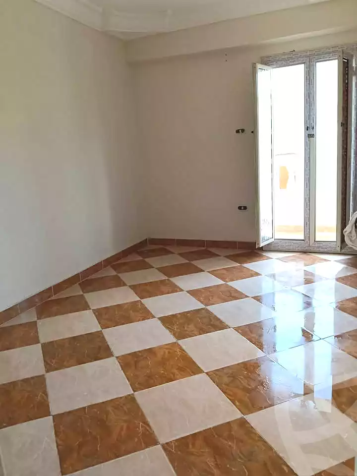 https://aqarmap.com.eg/ar/listing/7341112-for-sale-alexandria-al-agamy-lbytsh-princess-st