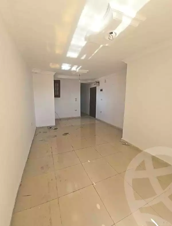 https://aqarmap.com.eg/ar/listing/7341163-for-sale-alexandria-sydy-bshr-sydy-bshr-bhry-gamal-abd-el-nasir-st