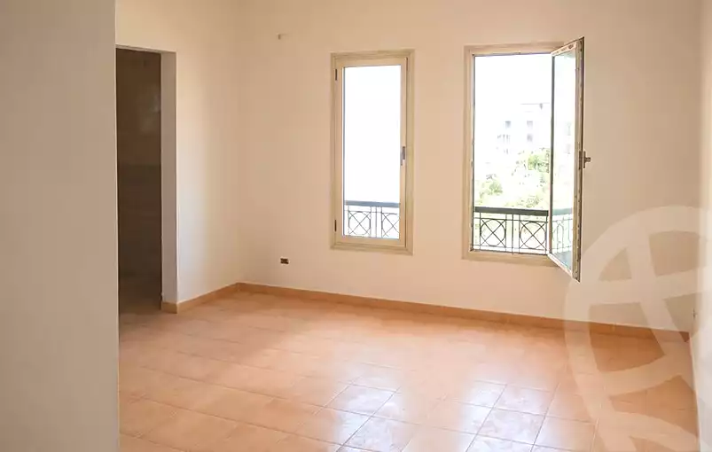 https://aqarmap.com.eg/en/listing/7341162-for-sale-cairo-new-cairo-compounds-mena-residence