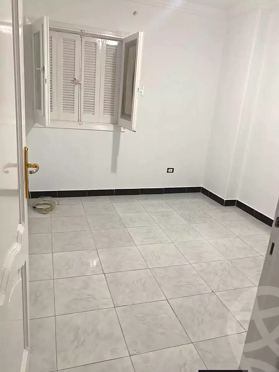 https://aqarmap.com.eg/en/listing/7341188-for-sale-cairo-helwan-helwan-el-sharkeya-khesro-basha-st
