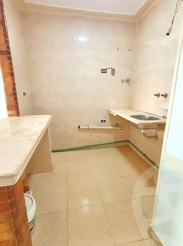 https://aqarmap.com.eg/en/listing/7341194-for-sale-alexandria-al-agamy-shataa-el-nakheel