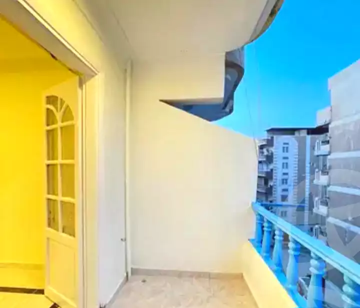 https://aqarmap.com.eg/ar/listing/7341602-for-sale-alexandria-al-agamy-shataa-el-nakheel