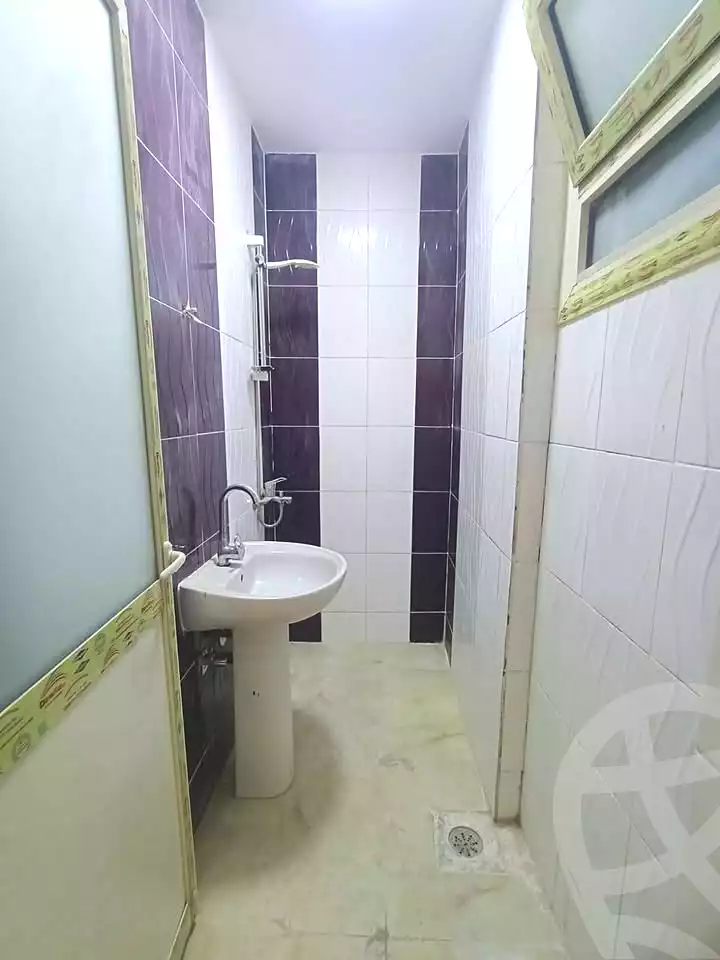 https://aqarmap.com.eg/ar/listing/7341663-for-sale-alexandria-al-agamy-bw-ywsf