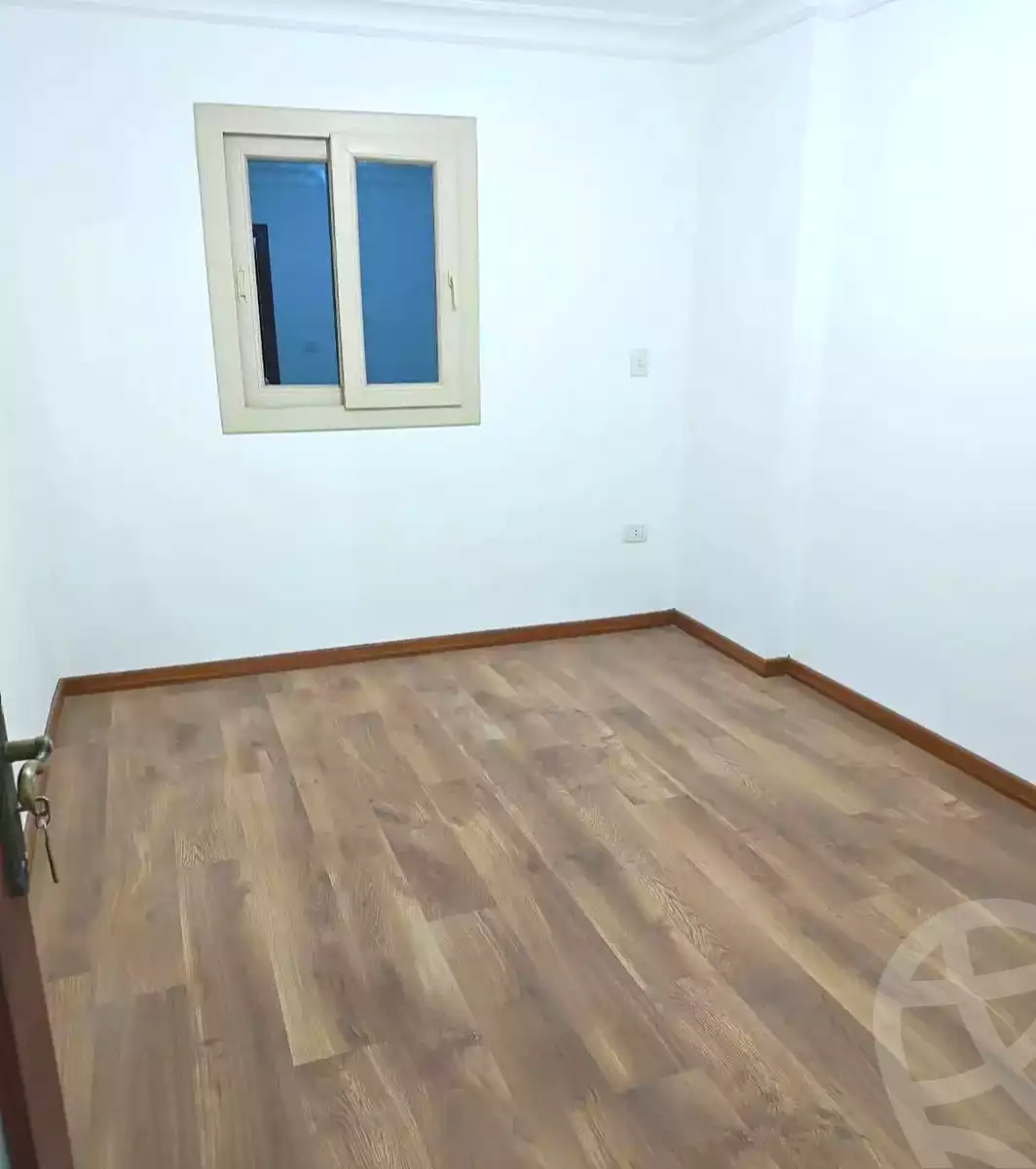https://aqarmap.com.eg/en/listing/7341685-for-rent-alexandria-lsywf-el-seyouf-bahri
