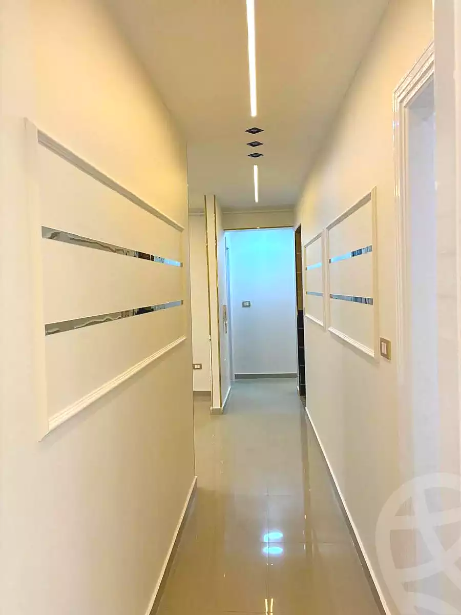 https://aqarmap.com.eg/ar/listing/7341986-for-sale-alexandria-sydy-bshr-sydy-bshr-bhry-shr-mhmwd-l-yswy