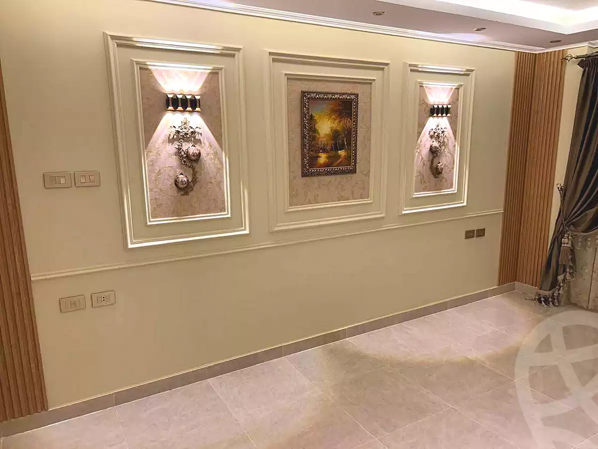https://aqarmap.com.eg/ar/listing/7342121-for-sale-cairo-helwan-helwan-el-sharkeya-mostafa-safwat-st