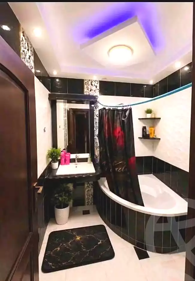 https://aqarmap.com.eg/en/listing/7342241-for-sale-alexandria-al-agamy-lbytsh-el-hanafeya-st