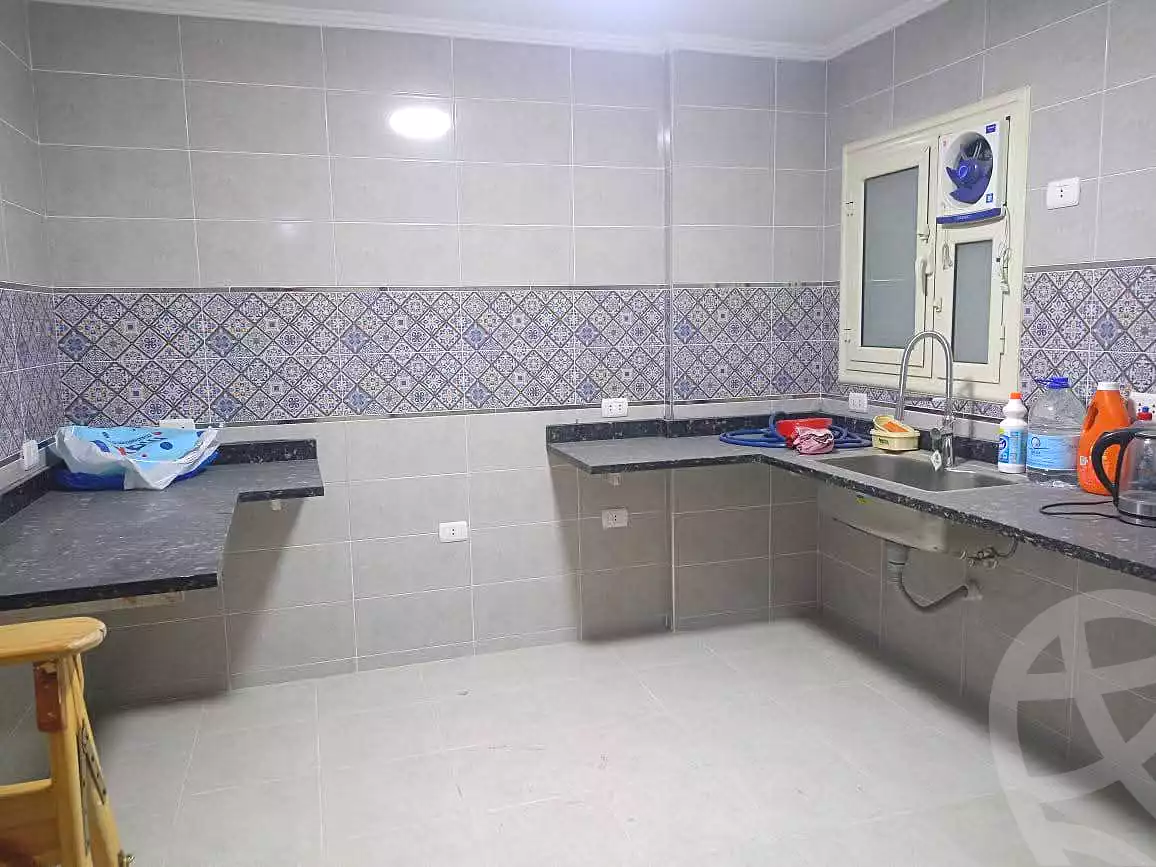 https://aqarmap.com.eg/ar/listing/7342339-for-sale-alexandria-lsywf-gamila-city-compound