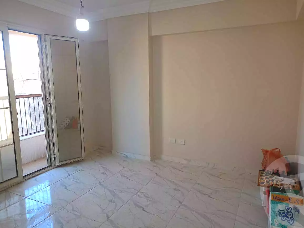 https://aqarmap.com.eg/ar/listing/7342339-for-sale-alexandria-lsywf-gamila-city-compound