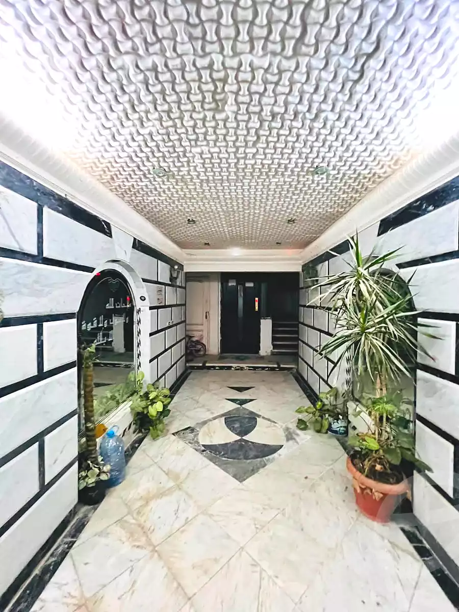https://aqarmap.com.eg/en/listing/7342346-for-sale-alexandria-al-agamy-shataa-el-nakheel