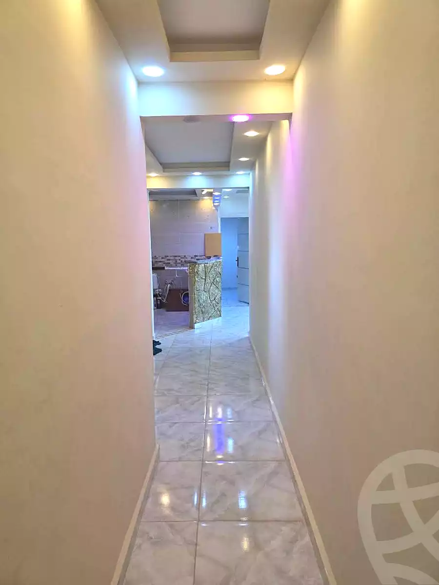 https://aqarmap.com.eg/ar/listing/7342449-for-sale-alexandria-new-miami-eskot