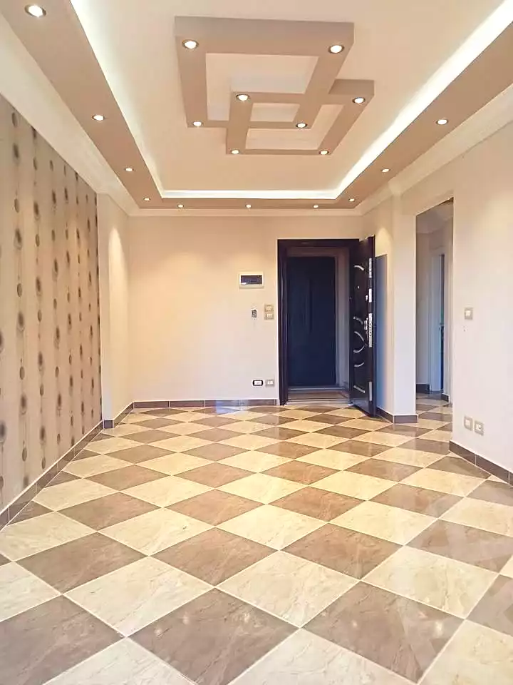 https://aqarmap.com.eg/ar/listing/7342940-for-sale-alexandria-sydy-bshr-sydy-bshr-bhry-khalil-hamada-st