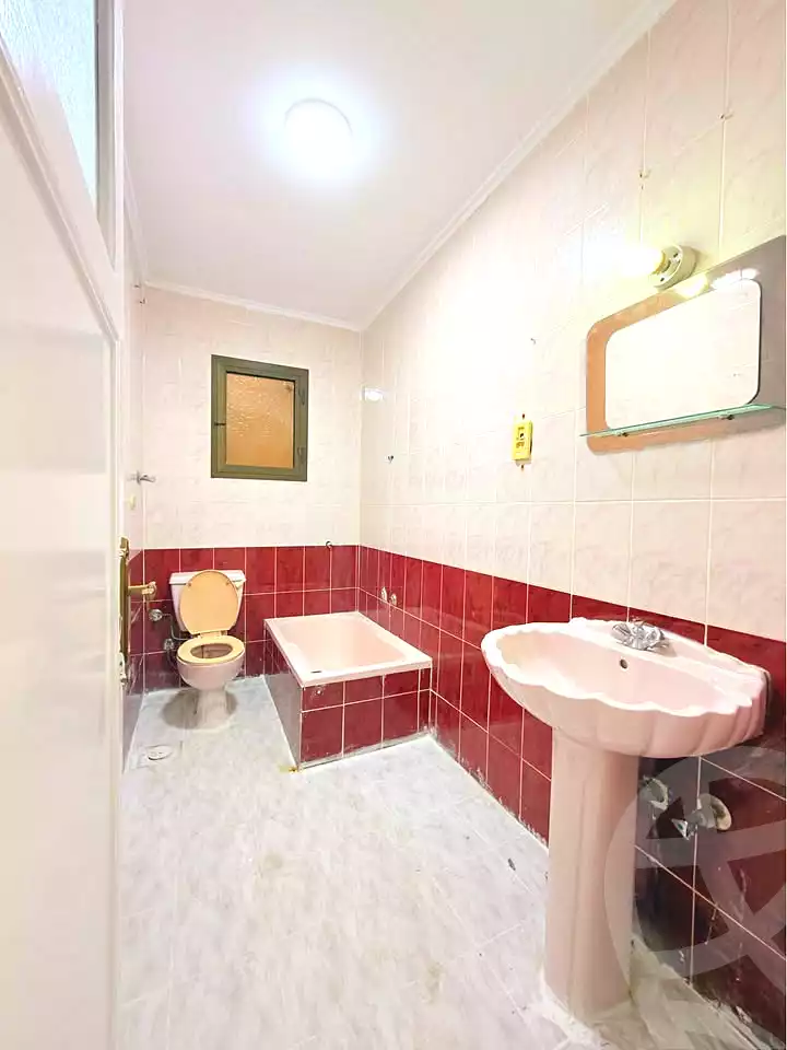 https://aqarmap.com.eg/en/listing/7343278-for-sale-alexandria-al-agamy-shataa-el-nakheel