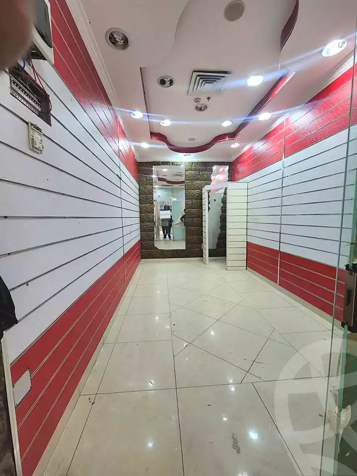 https://aqarmap.com.eg/ar/listing/7343334-for-sale-alexandria-al-agamy-compounds-in-el-agamy-agamy-star-mall